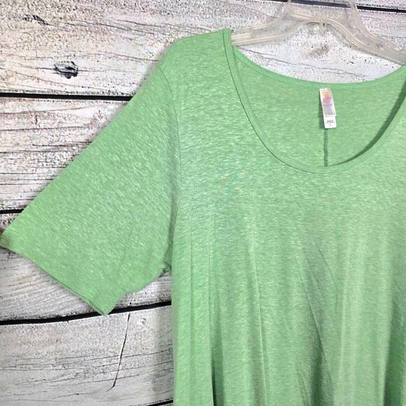 LuLaRoe Mint Green Irma Hi-Low Tunic Top L - Picture 2 of 7